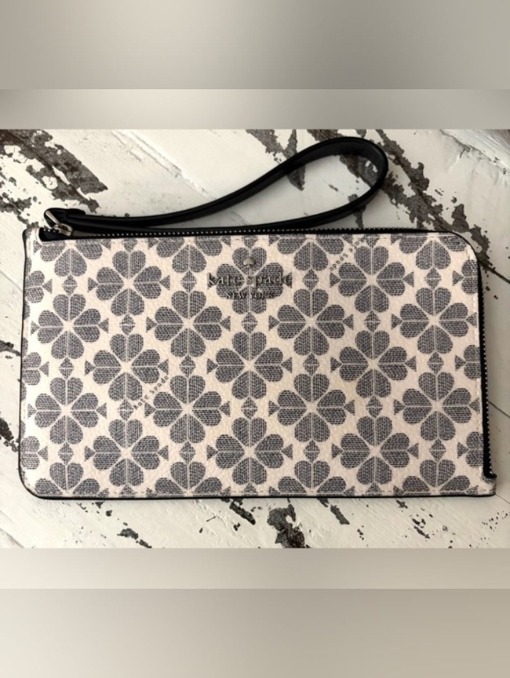 kate spade Black and White Floral Wristlet Clutch